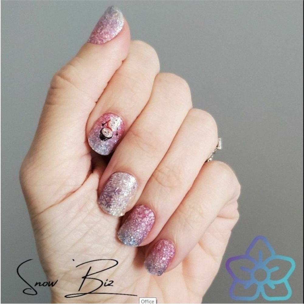 *Retired* Color Street: Snow Biz | Christmas Winter Holiday Glitter Snowflake - Picture 1 of 9